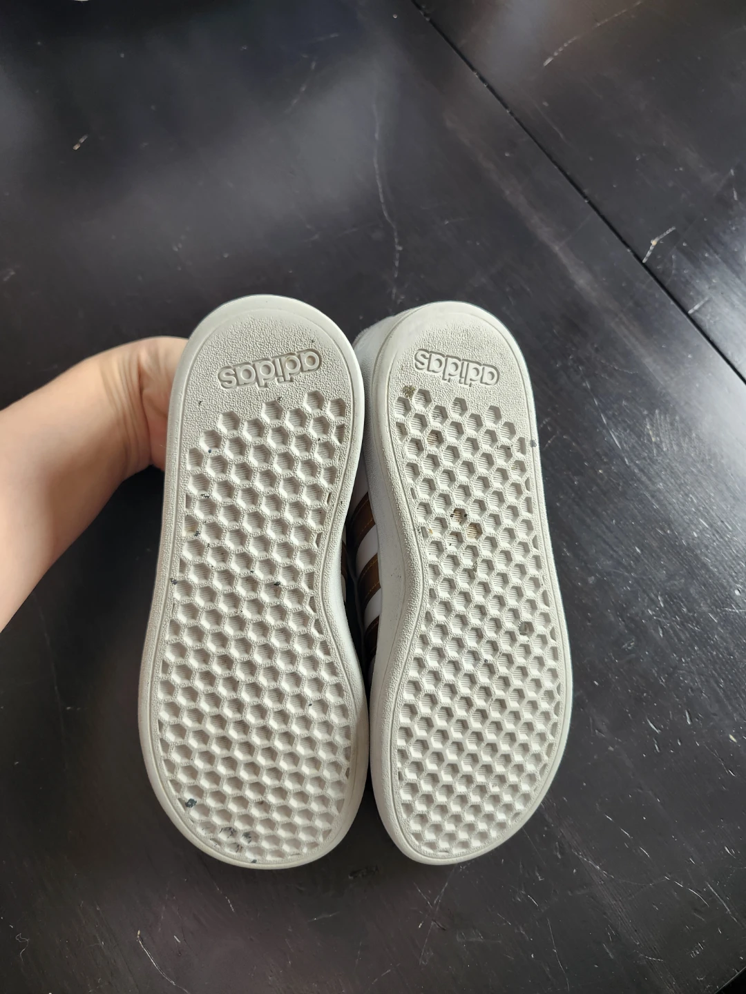 Adidas Grand Court Shoes - White/Gold - Size 2 kids sneakers - photo 3