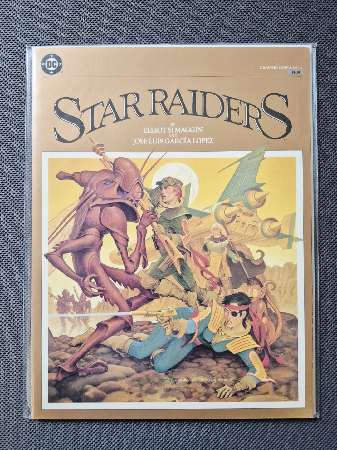 Star Raiders (DC Graphic Novel #1)