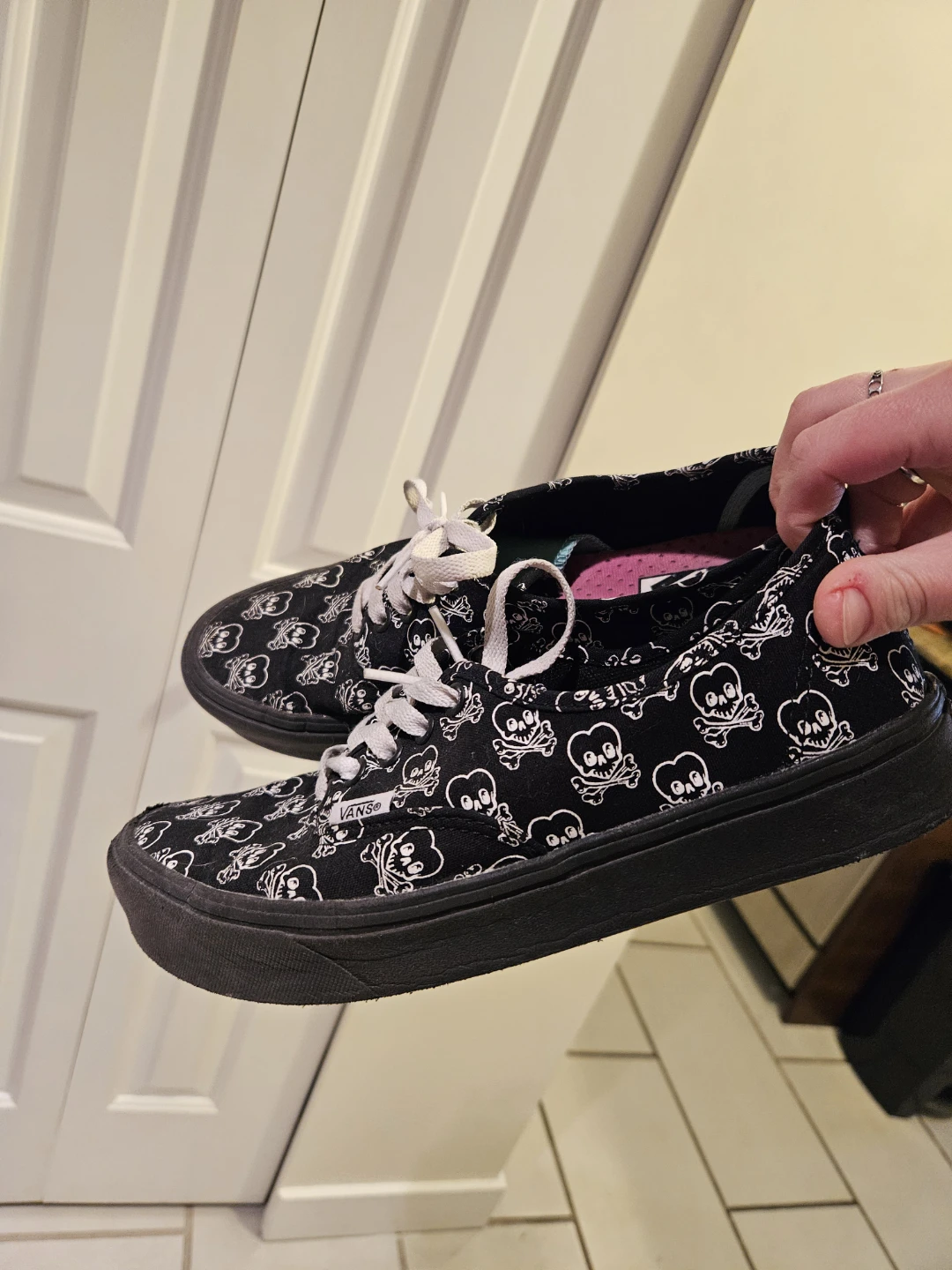 Vans Skull Pattern Lace-Up Sneakers - photo 3