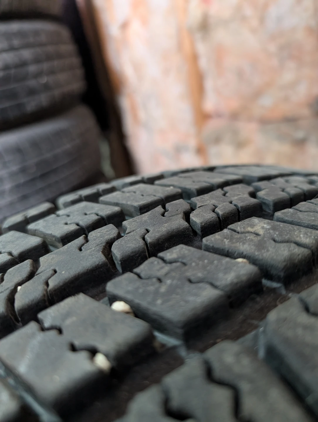 (1)-265/70R17 Goodyear Wrangler All Season Tire - photo 2