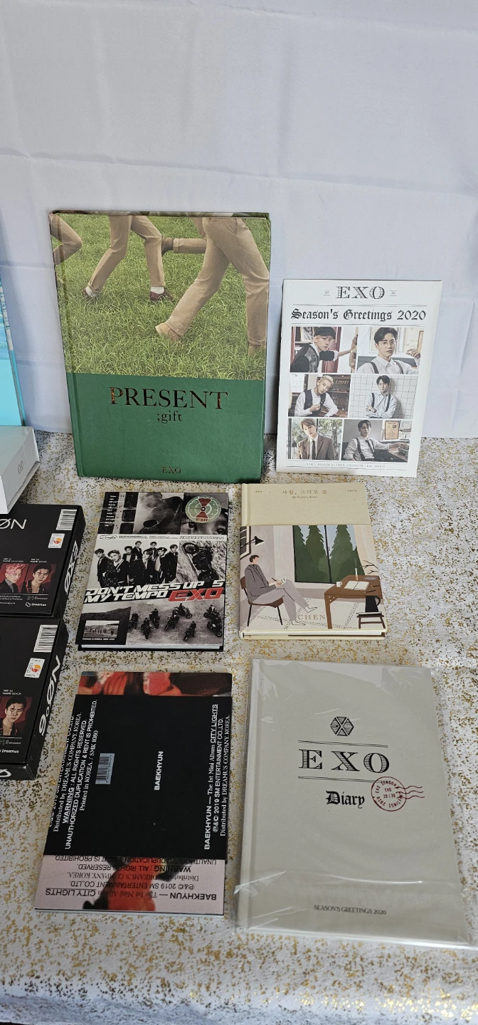 EXO K-pop Album Collection+ light stick - photo 4
