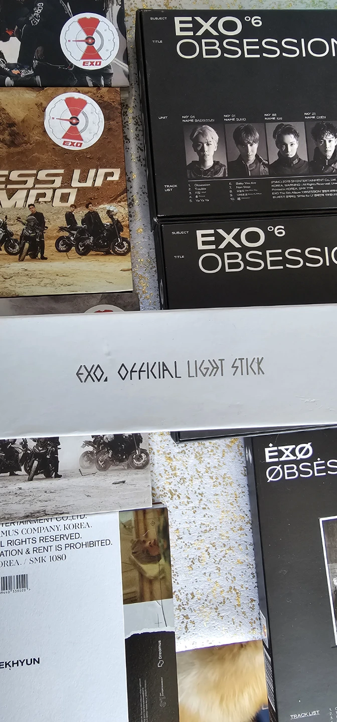 EXO K-pop Album Collection+ light stick - photo 5
