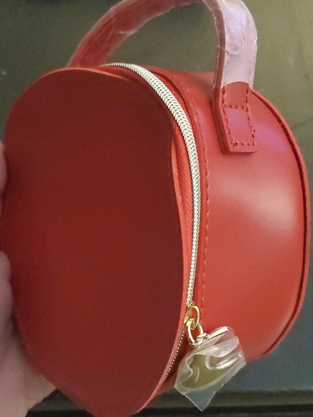 Elizabeth Arden Red Round Cosmetic Bag - photo 3