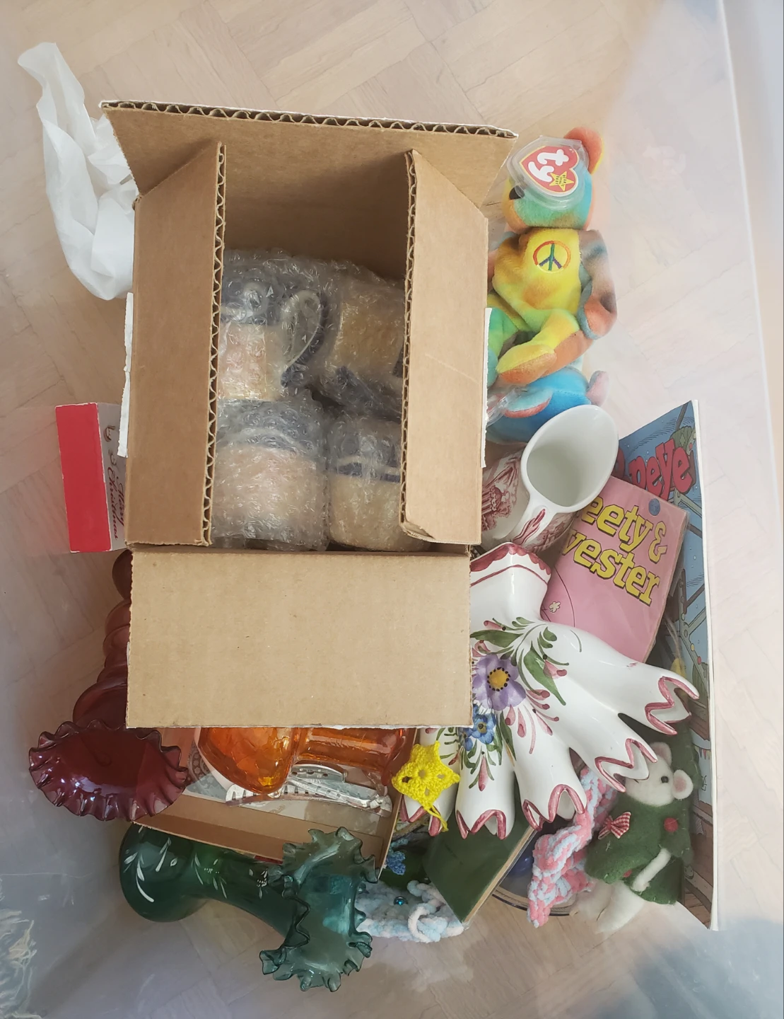 Mixed Lot of Collectibles and Decor