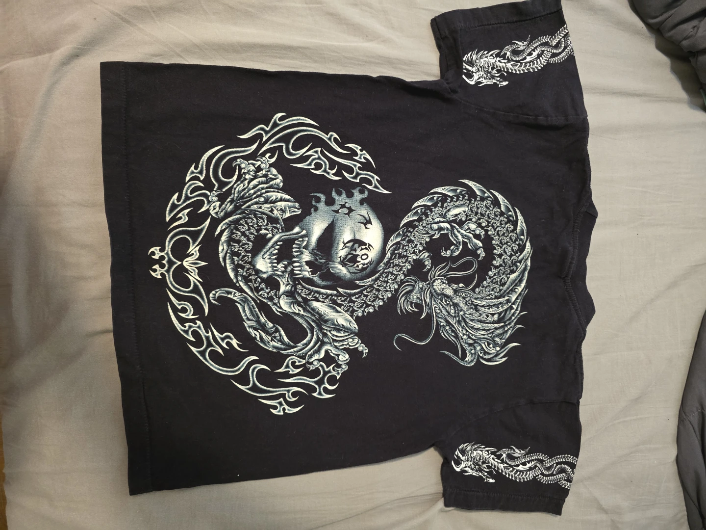 Rock Eagle Black T-Shirt with Dragon Design - Size S - photo 2