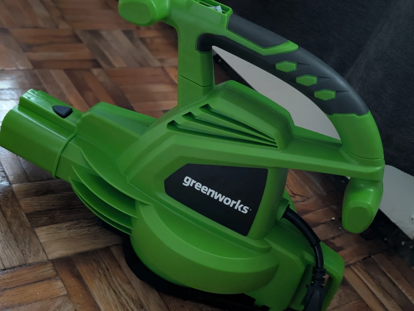 Greenworks 2-Speed Leaf Blower