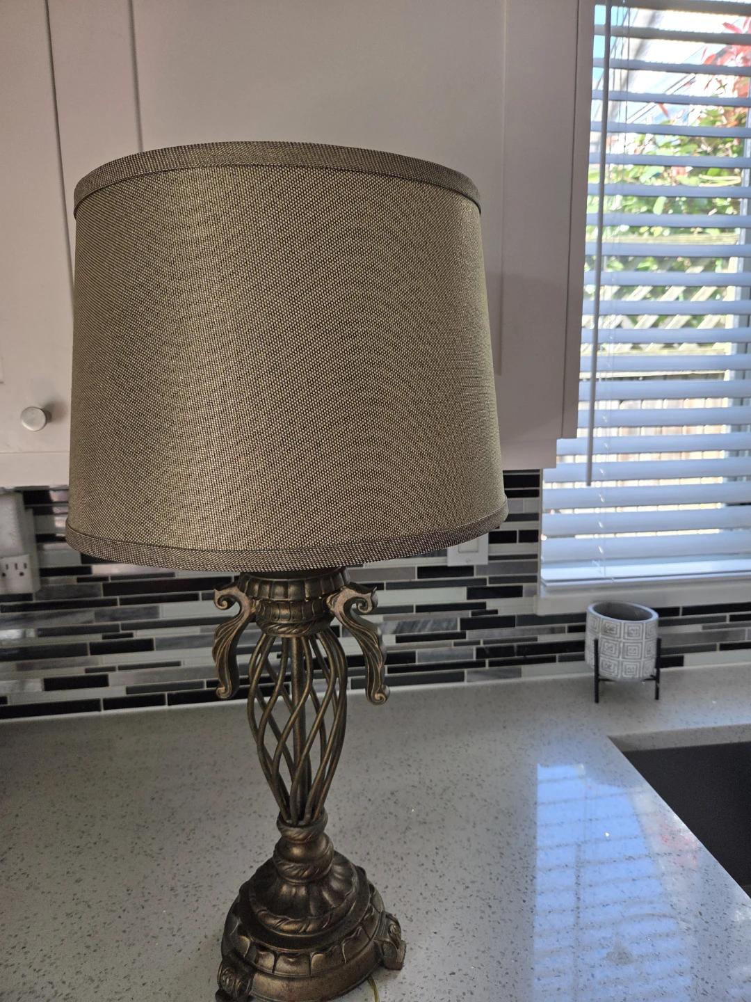 Ornate Metal Table Lamp with Textured Shade - photo 2