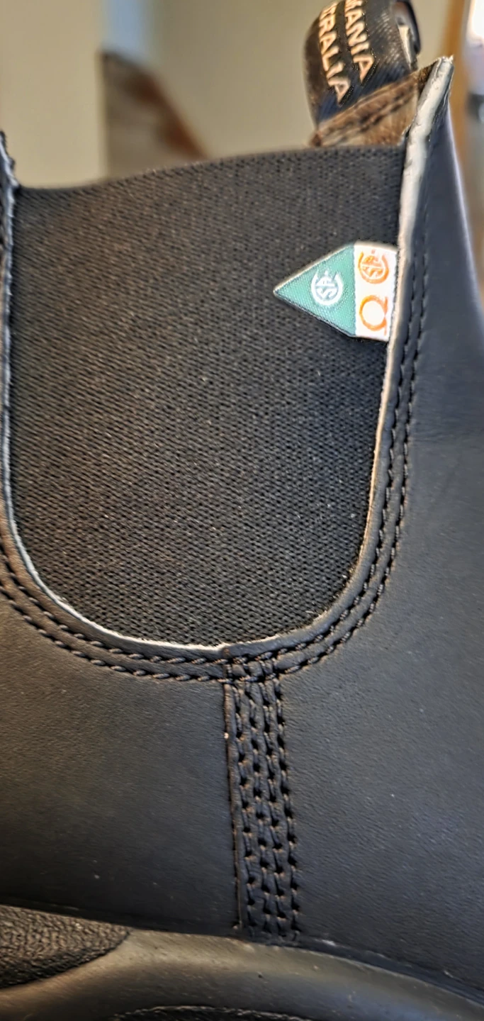 Blundstone 163 Elastic Sided V Cut CSA Boots - photo 4