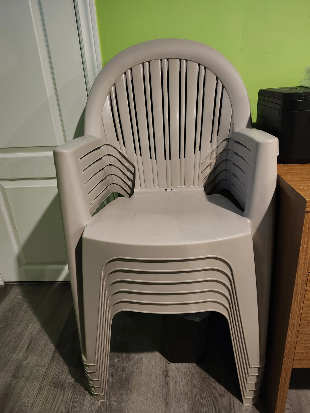 Set of 6 Stackable Plastic Patio Chairs - Tan/Beige
