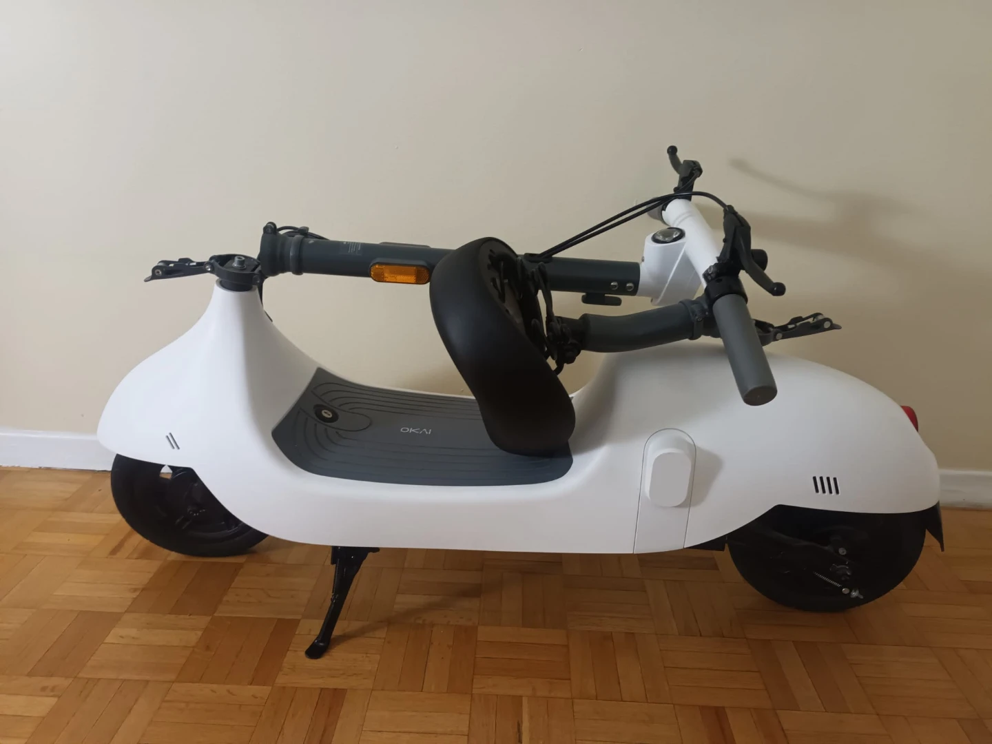 OKAI Electric Scooter with Seat - photo 3