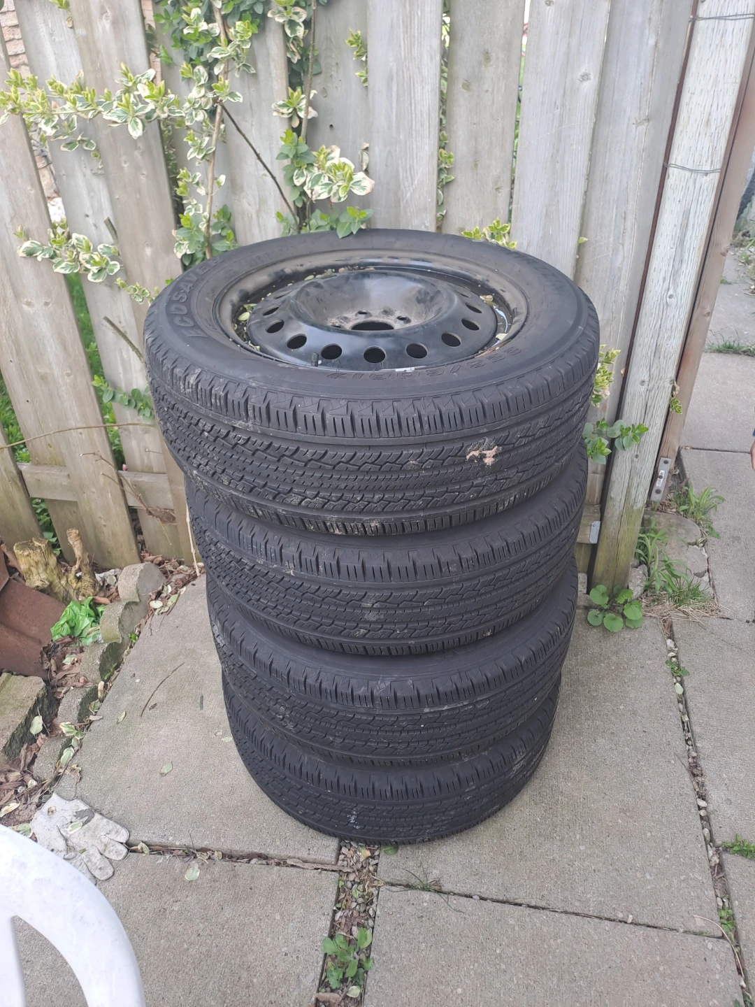 Echogard Tire 225/60R17
