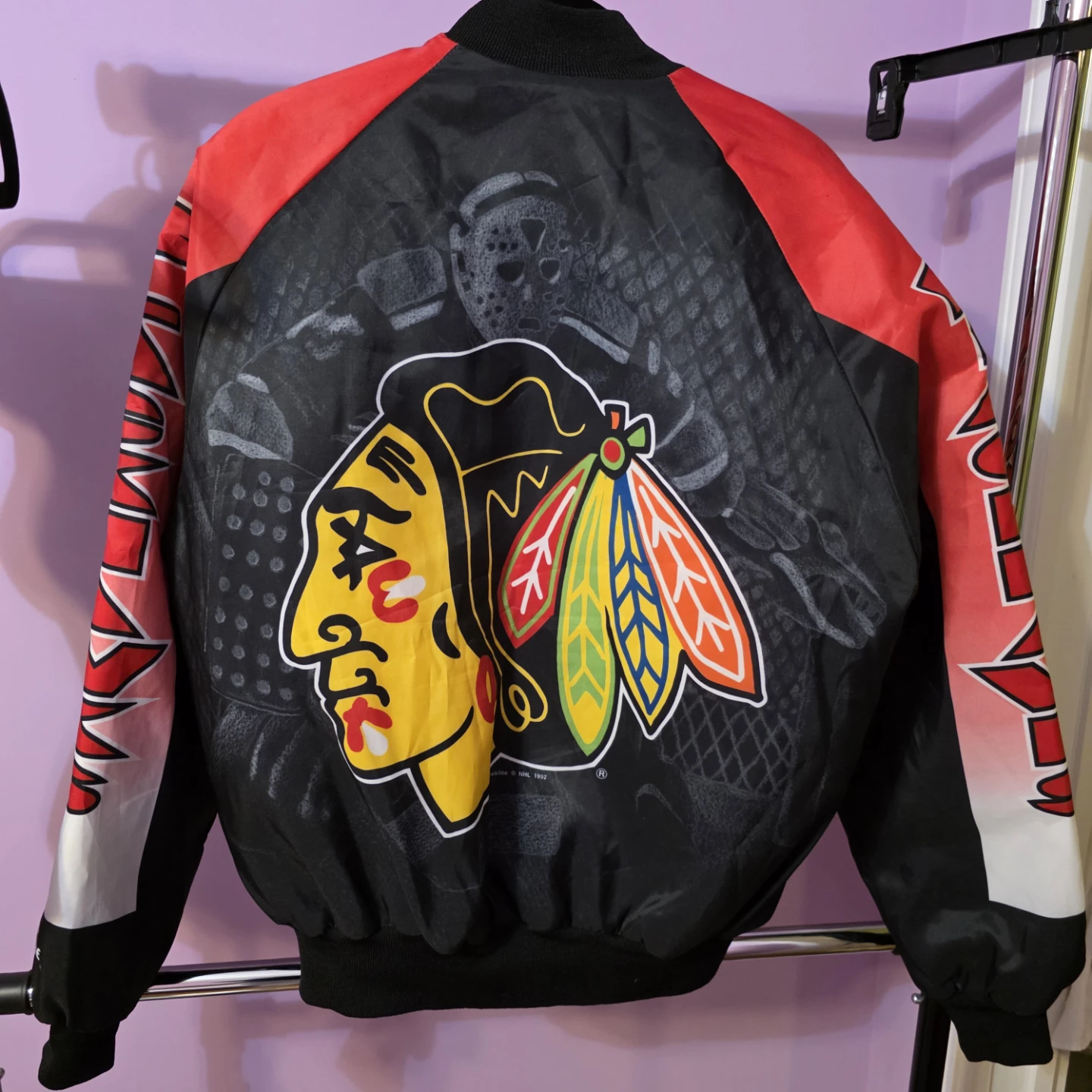 Chalk Line Chicago Blackhawks Nylon Bomber Jacket Large
