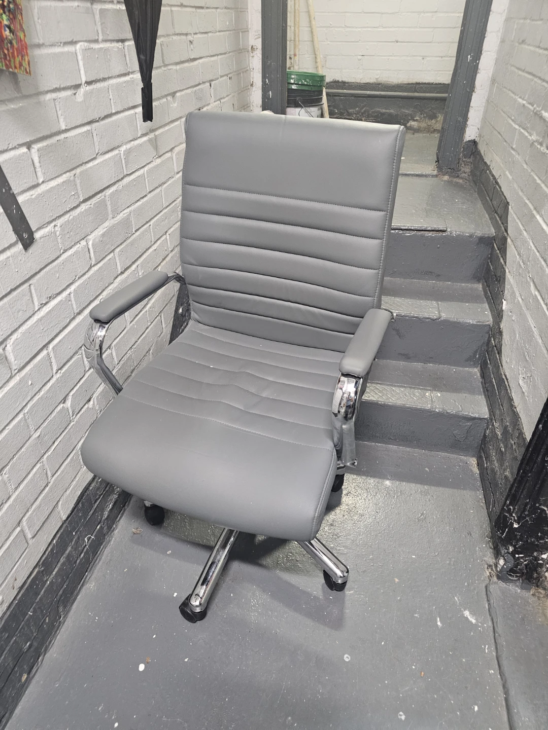 Gray Faux Leather Office Chair - photo 2