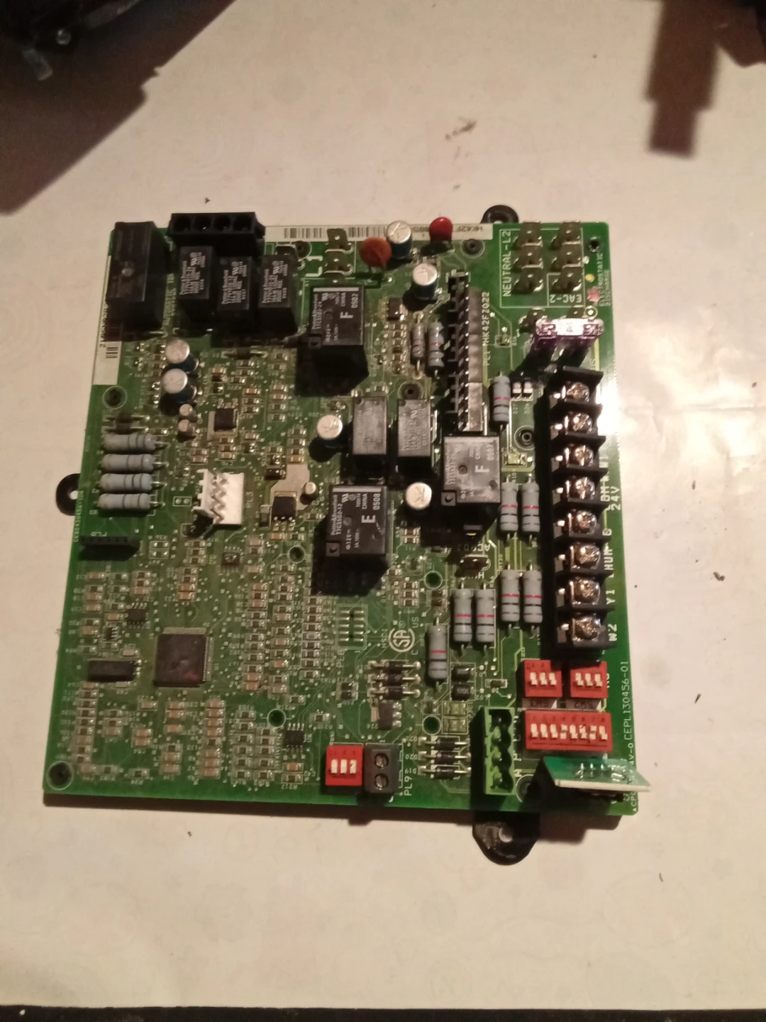 FURNACE TECHNICIAN WITH LOTS OF PARTS AFTER HOURS AVAILABLE - photo 4