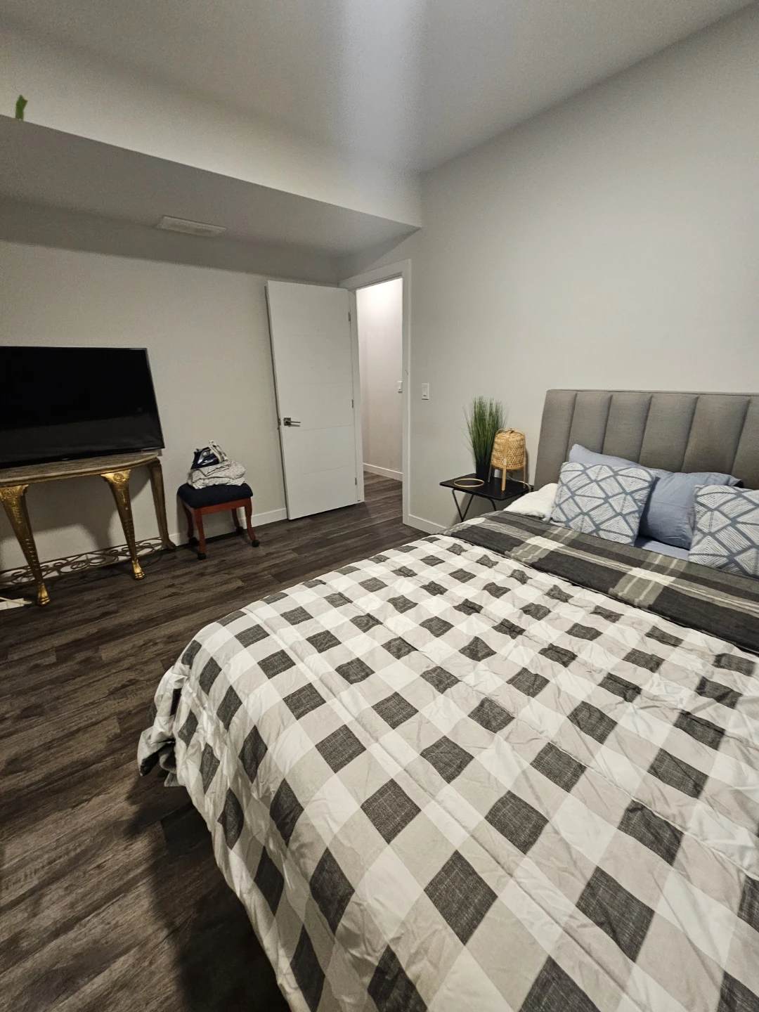 Furnished Single Room for rent - photo 3