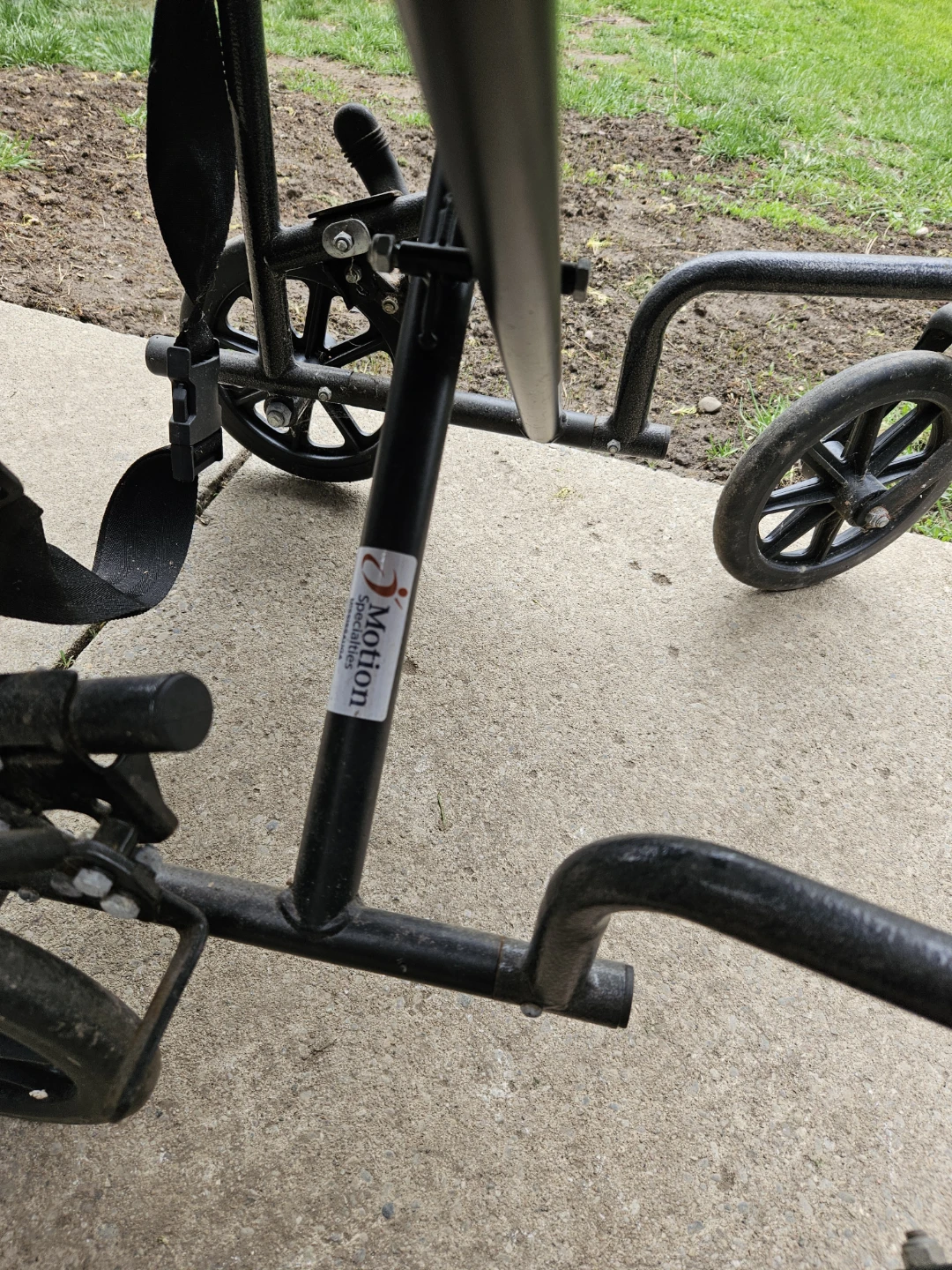 Airgo Folding Lightweight Transport Wheelchair - photo 4