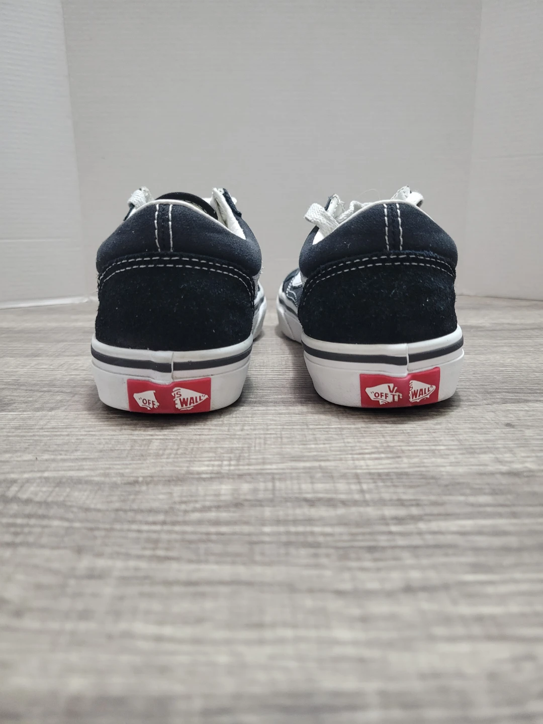 Vans Old Skool Kids Shoes Black White Size 1 US - photo 4