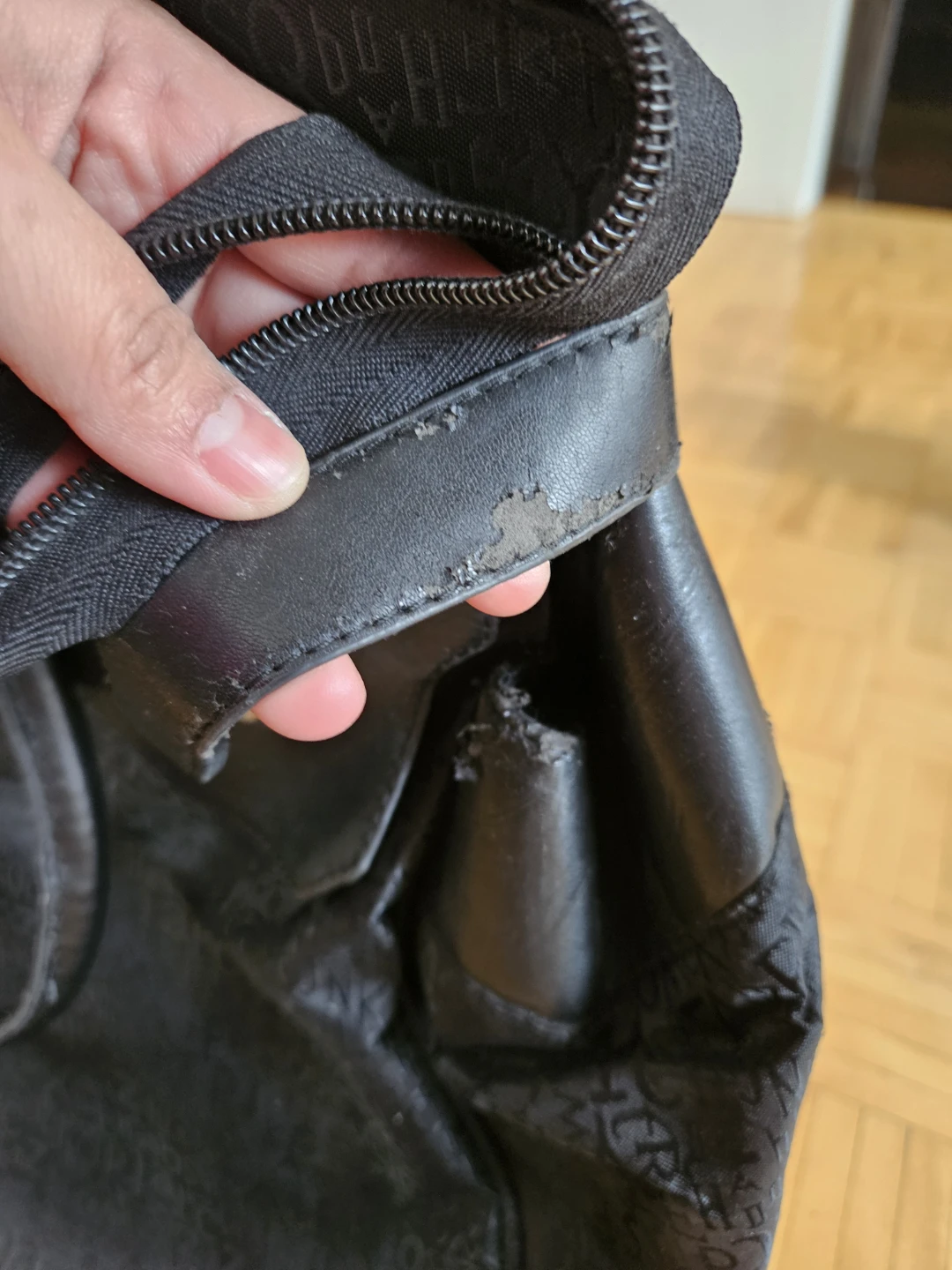 Black Bella Perucci Rolling Travel Bag - photo 5