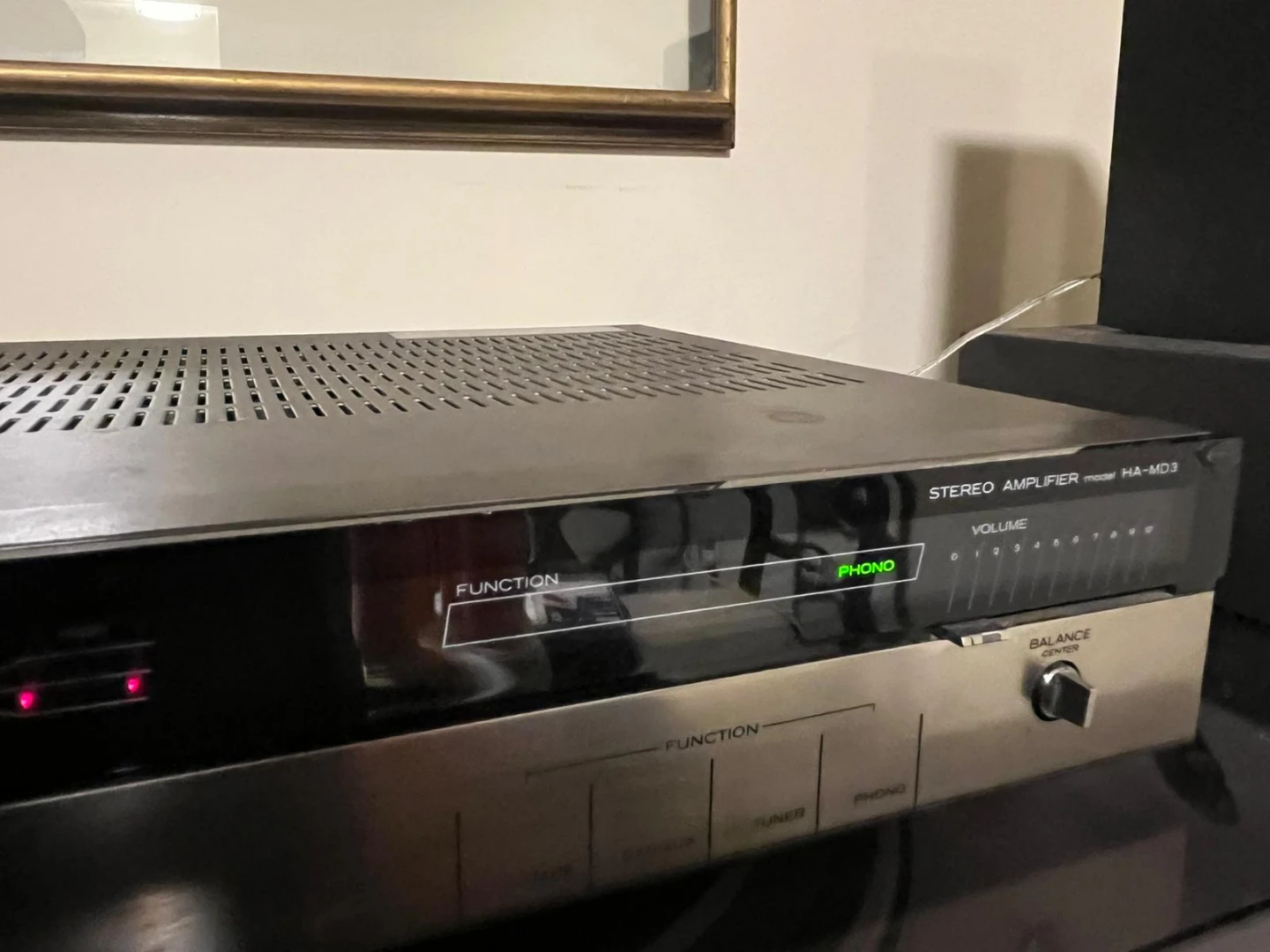 Hitachi HA-MD3 Stereo Amplifier