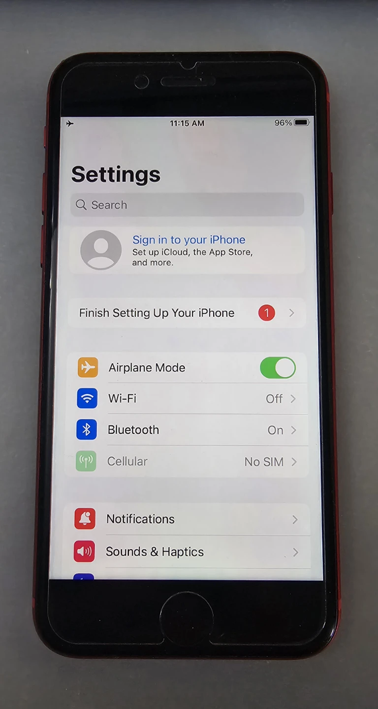 Unlocked Red iPhone 8, 64gb - photo 3