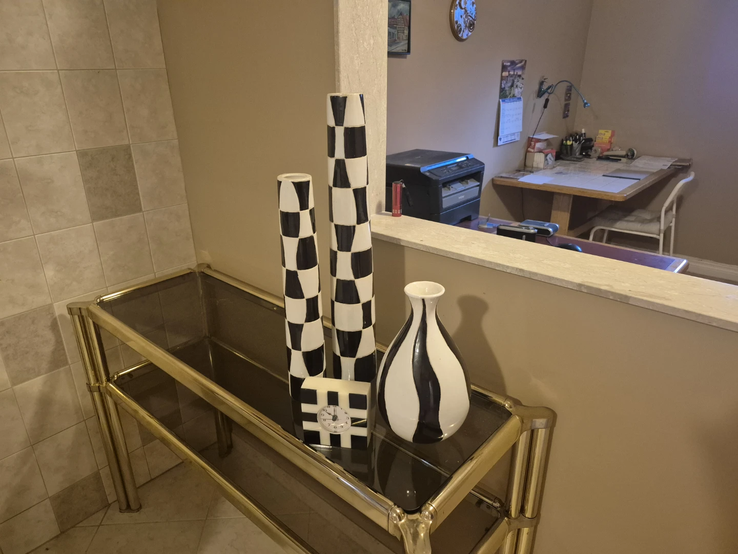 Set of 3 Black and White Decorative Vases and Clock - photo 2