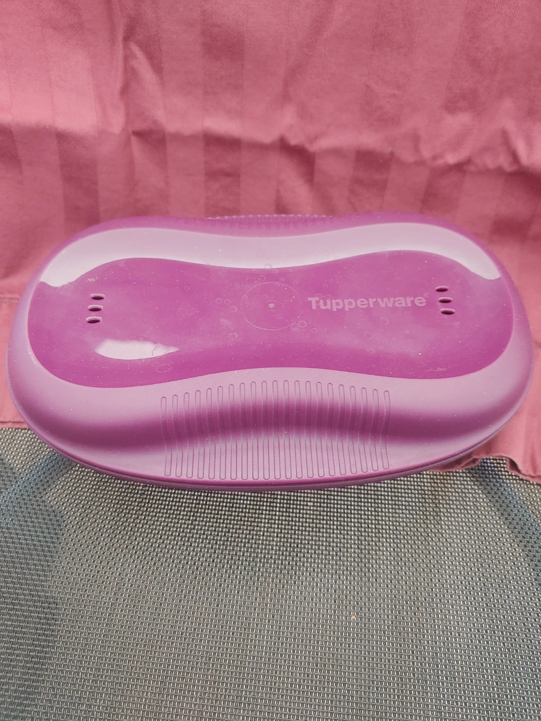Microwave breakfast egg maker