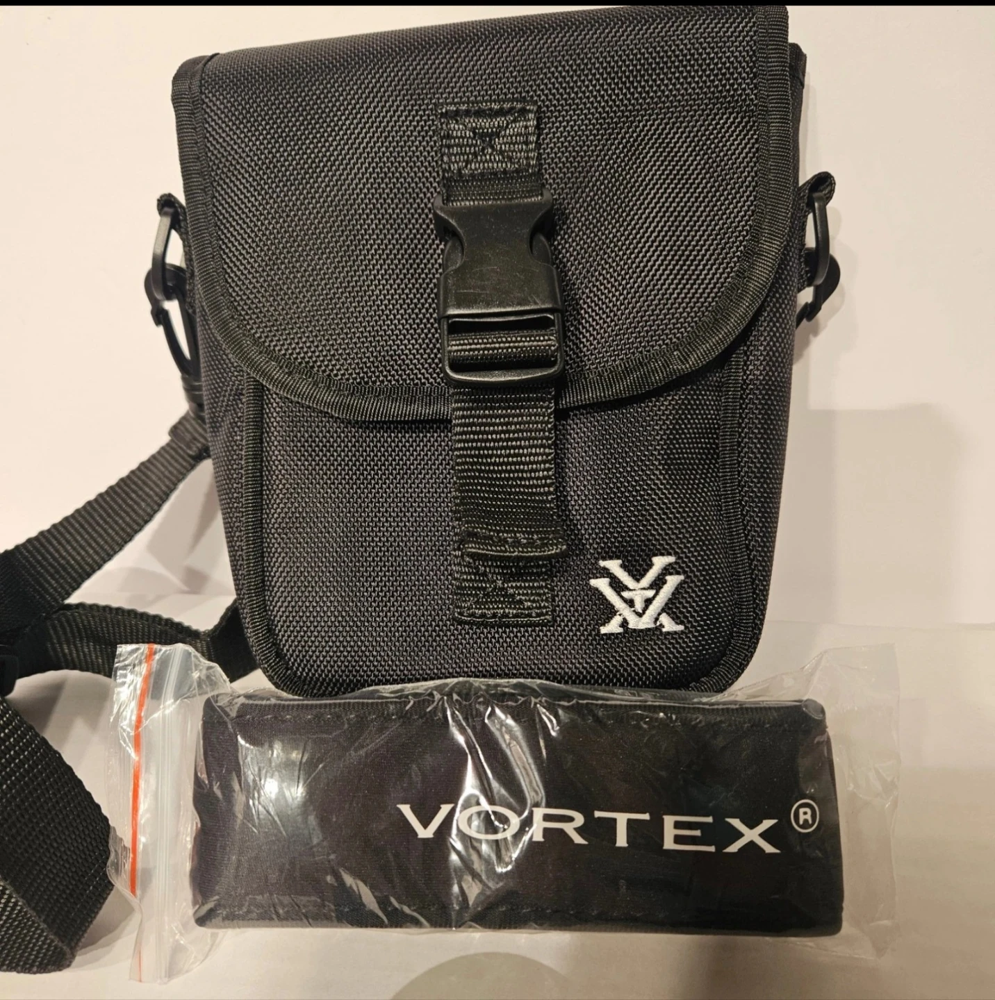 Vortex Optics Binocular Case Neck Strap  Black.