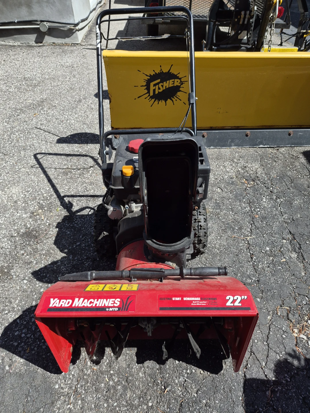 Snow blower-Yard Machines 22" Snow Thrower - photo 2