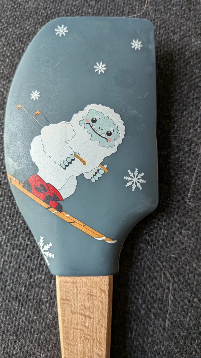 Silicone Spatula with Yeti Skiing Design - photo 2