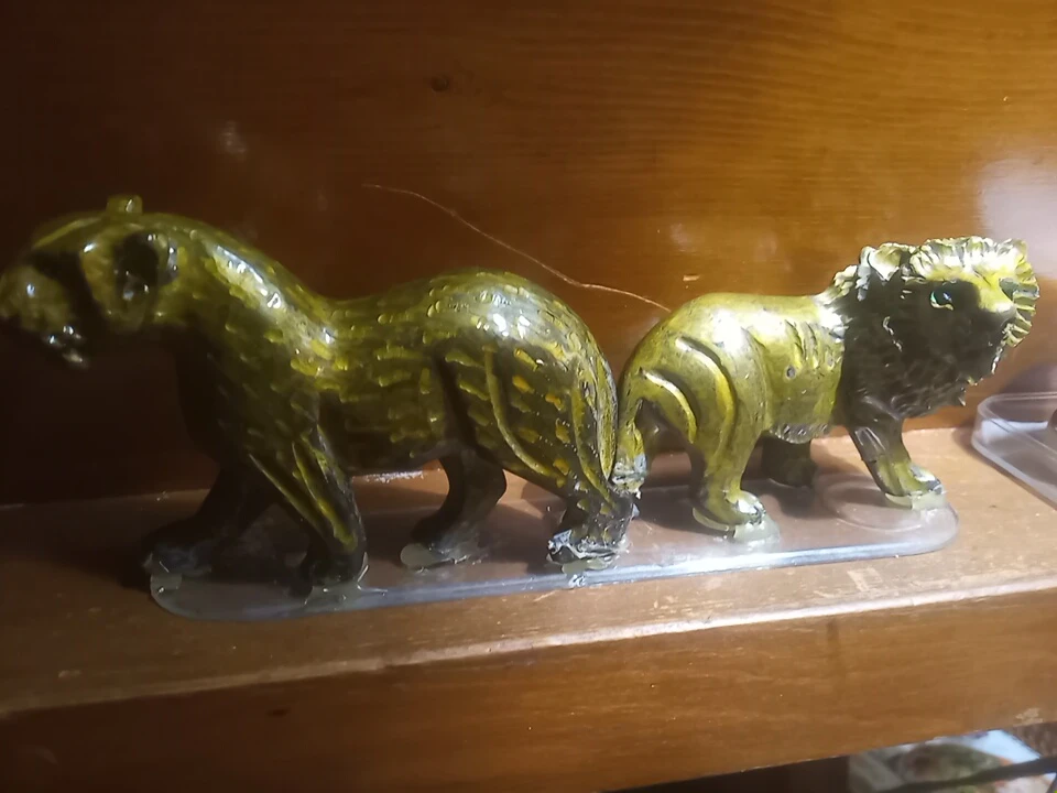 Vintage Carved Animal Figurines - Bear and Lion