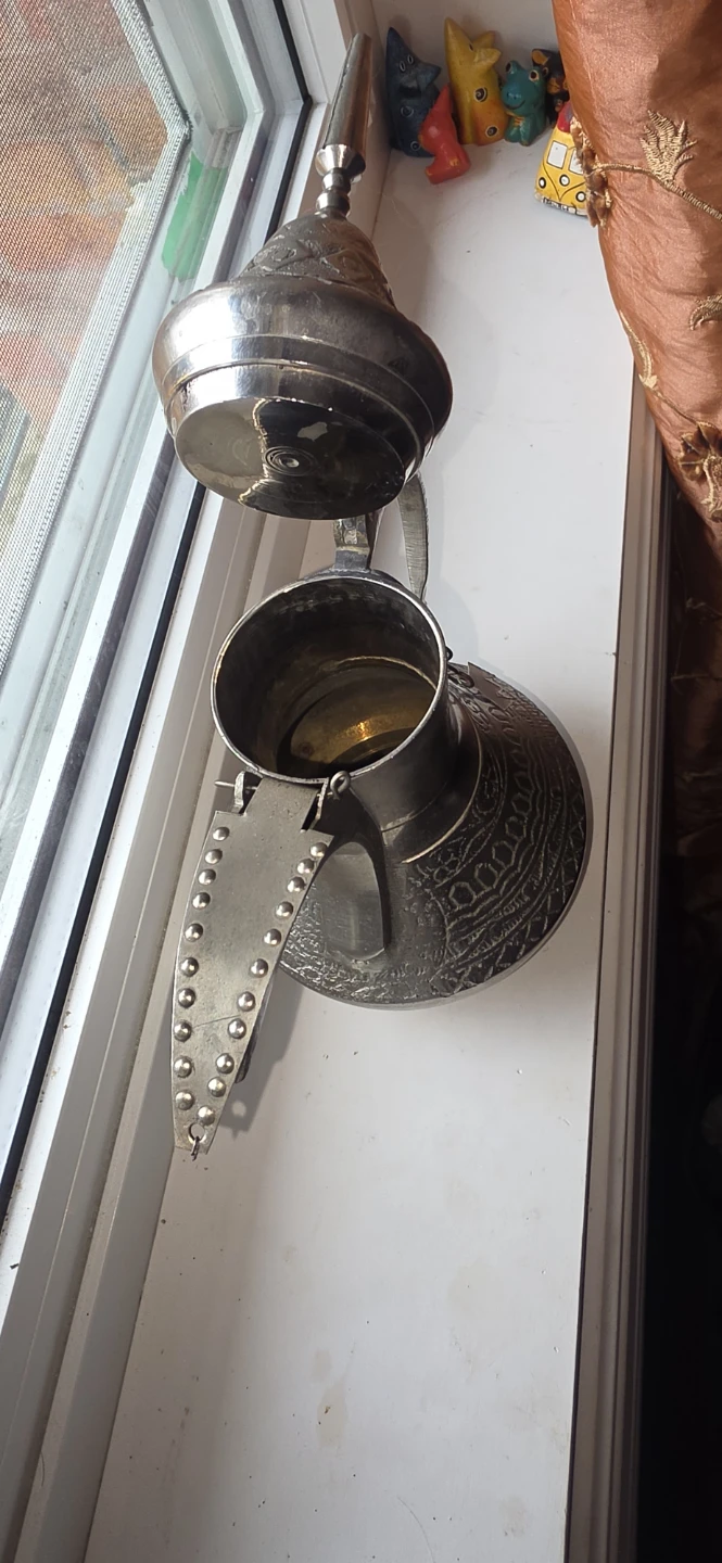 Vintage Dallah Coffee Pot - photo 3