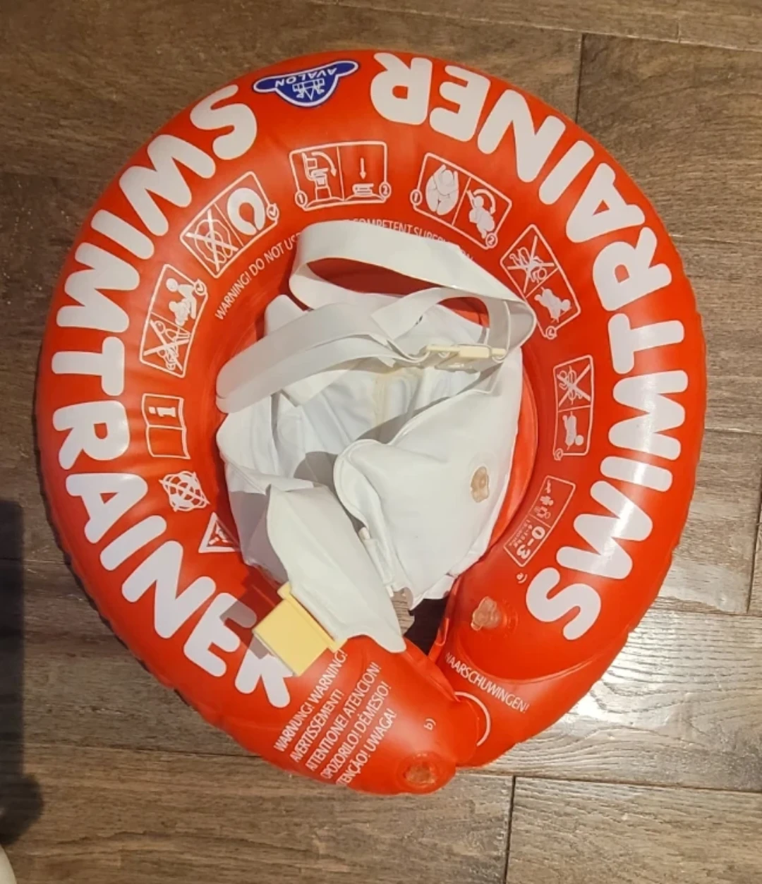 Avalon Swim Trainer Swim Ring
