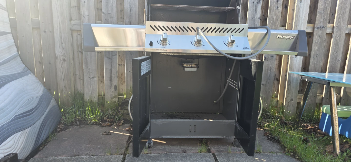 Napoleon Prestige Gas Grill - photo 2