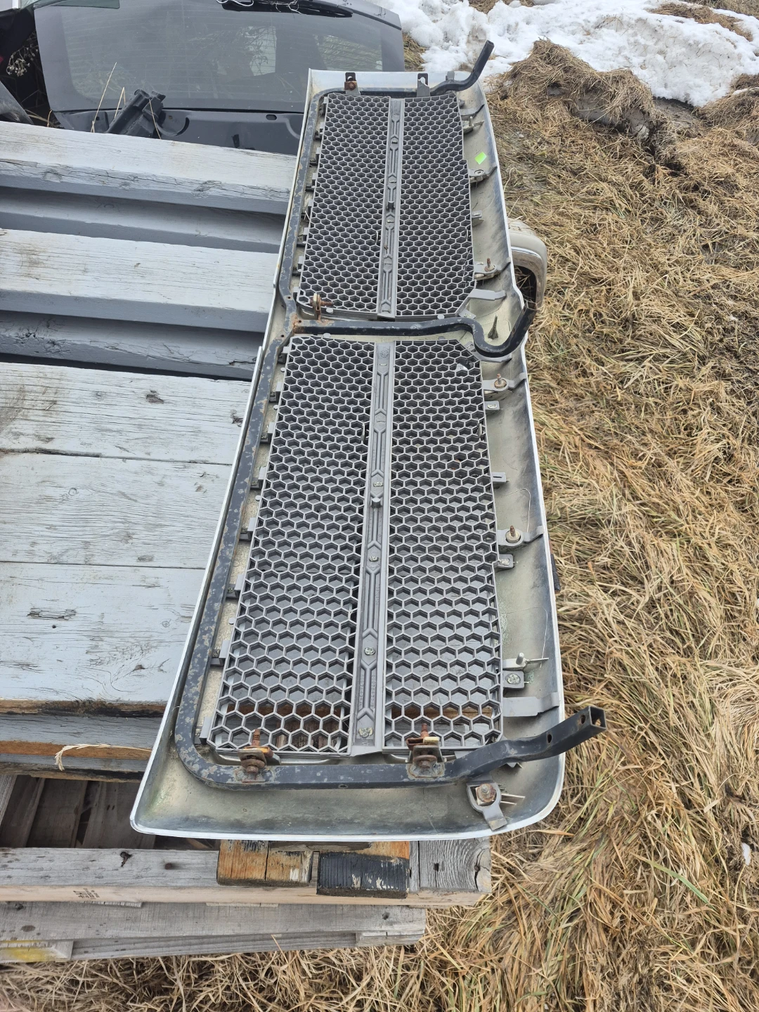 Dodge pickup Chrome Truck Grille - photo 3