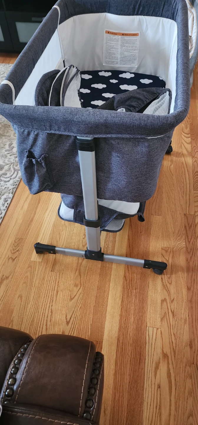 Grey Baby Bassinet with Cloud Print Sheet - photo 3