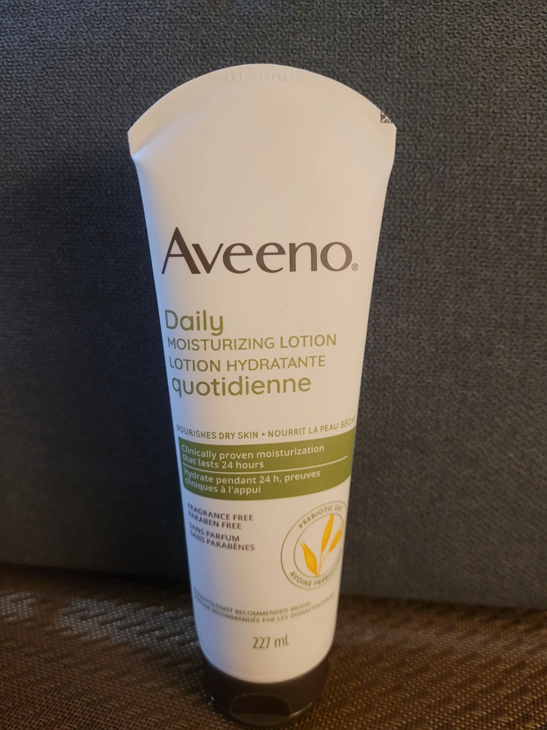 Aveeno Daily Moisturizing Lotion 227 mL