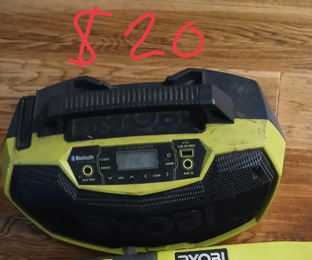 Ryobi Bluetooth Radio
