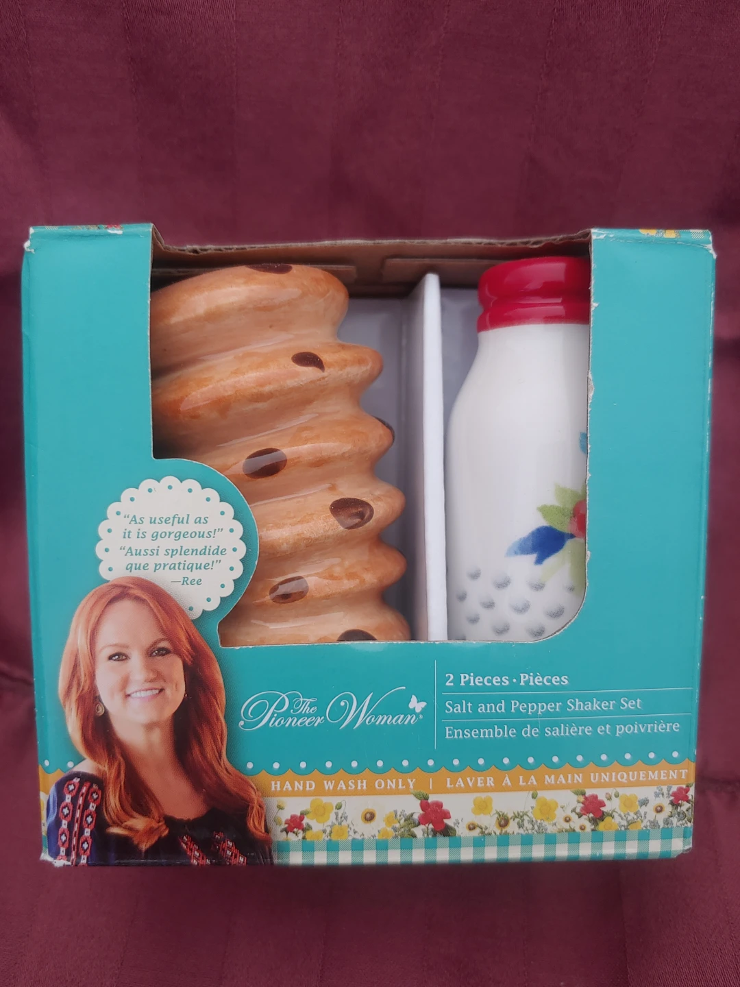 The Pioneer Woman Salt and Pepper Shaker Set
