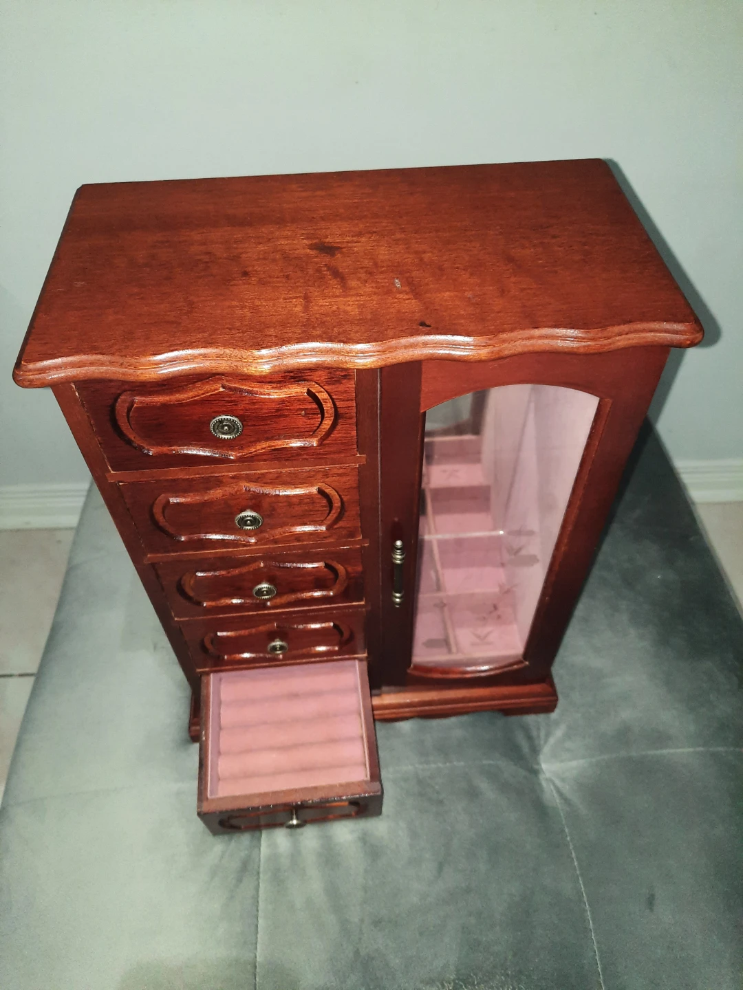 Wooden Jewellery Box with Mirror - photo 3