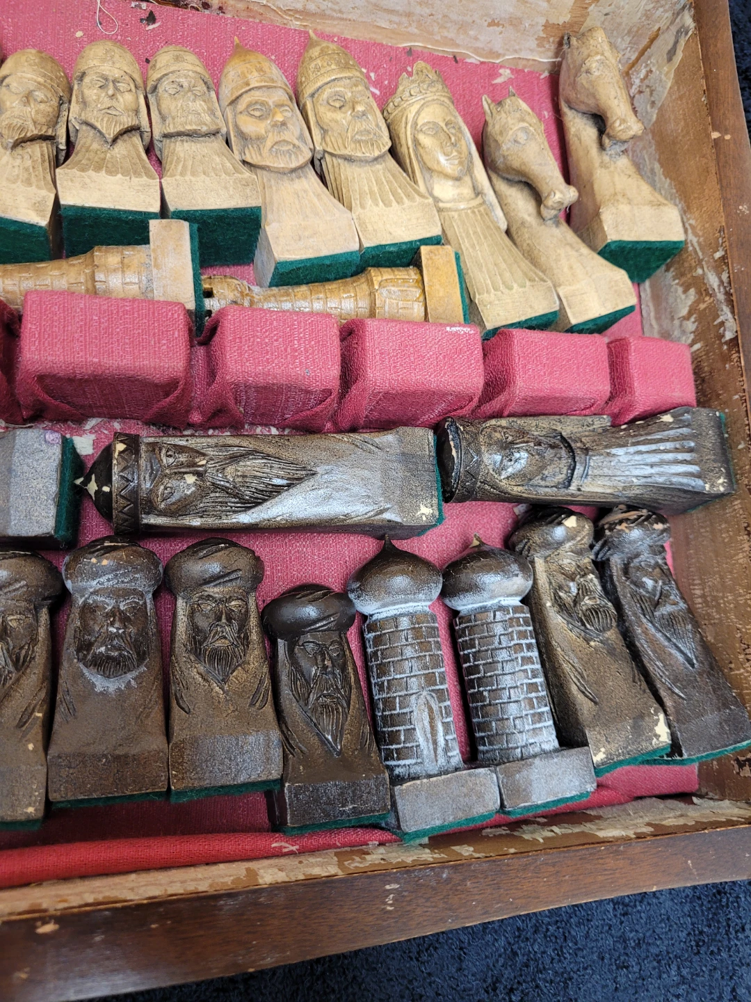 Wooden Chess Set with Case - photo 5