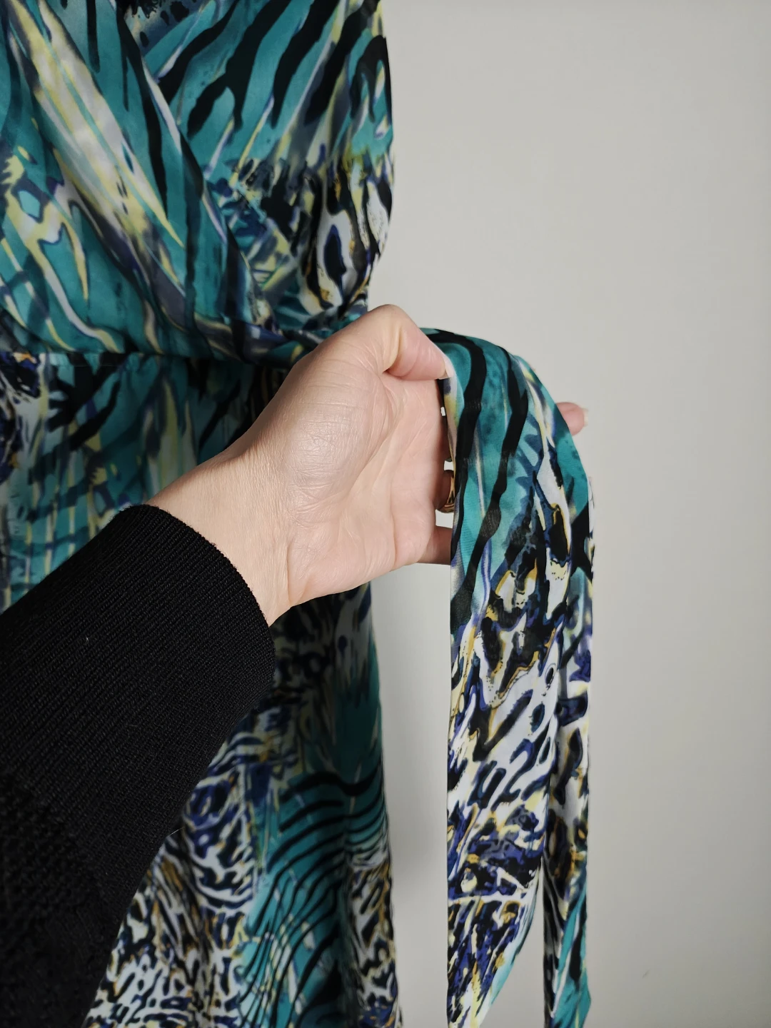 Cleo Women's Wrap Dress Size 4 - photo 2