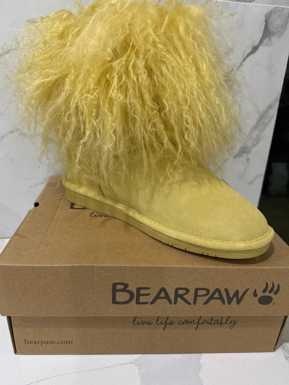 BearPaw Women's Boots - Yellow. Size  8 - photo 2