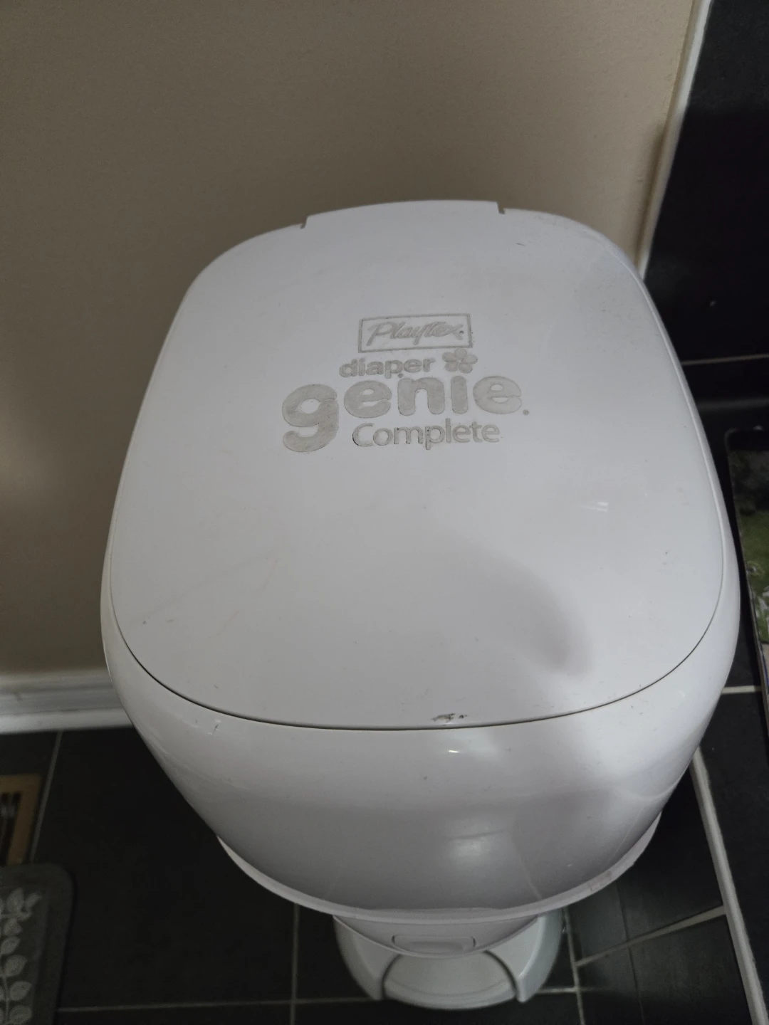 Playtex Diaper Genie Complete Diaper Pail - photo 2
