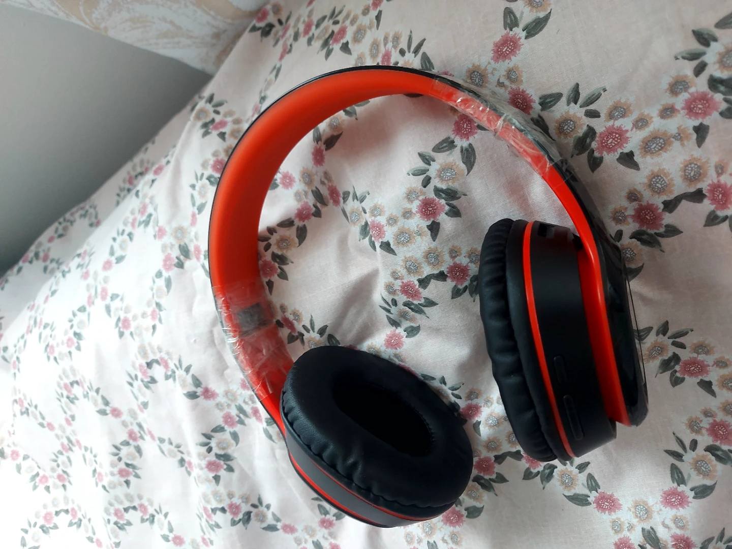 Free Miniso Headphones
