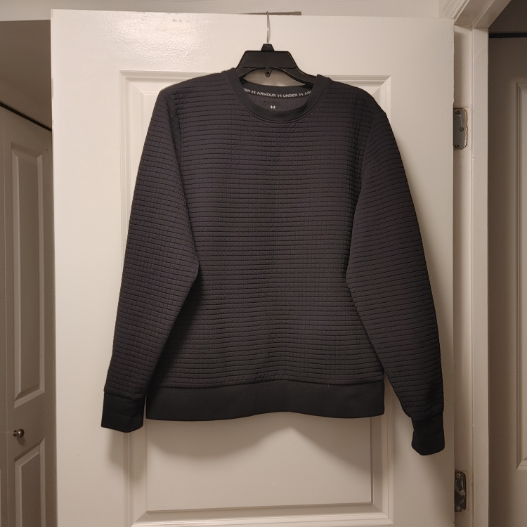 Men's Quilted Crewneck Sweatshirt size Medium