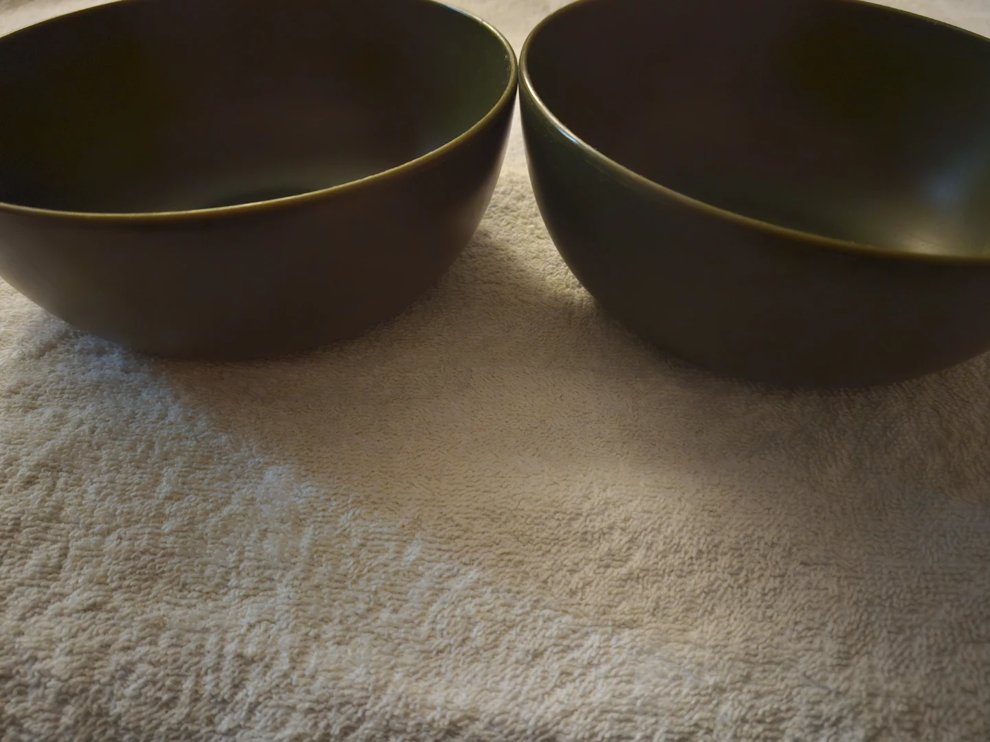 2 ARMY GREEN SAGE BOWLS. CEREAL, SOUP, SALAD, DESSERT - photo 2