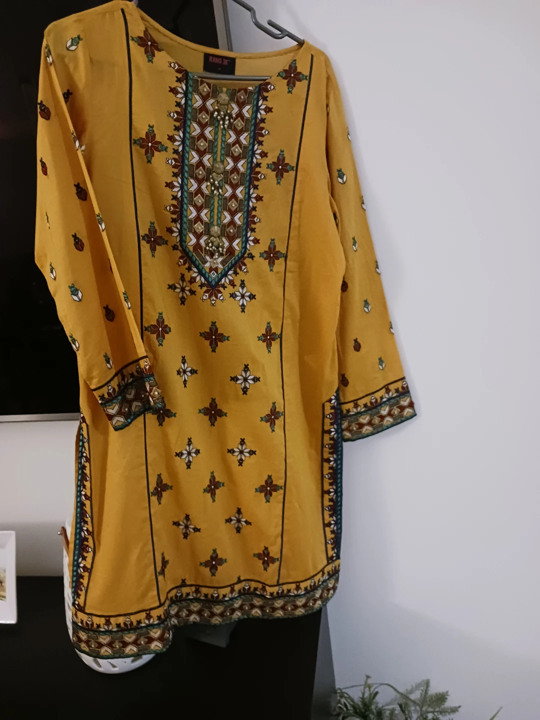Rang Ja Yellow Embroidered Kurti occasionally one time used - photo 2