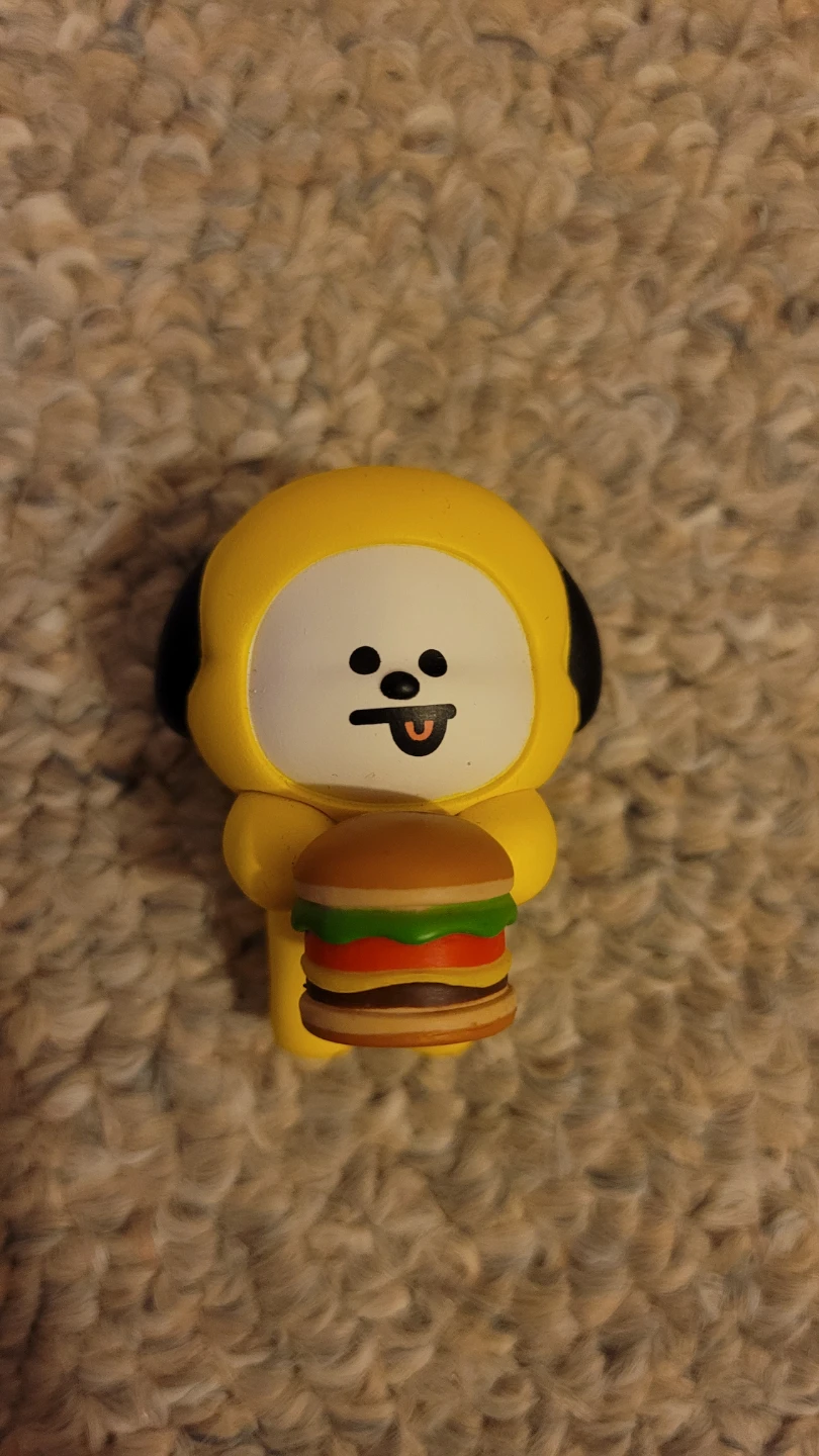 BT21 Chimmy Cup Figure with Burger - photo 2