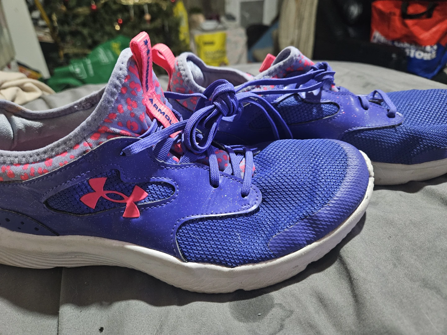 Under Armour Purple Running Shoes Size 7Y - photo 2