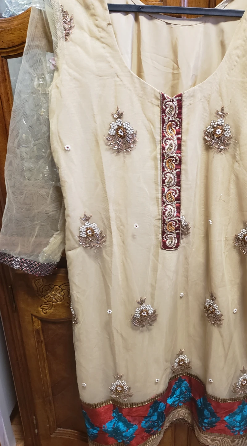 3 piece Medium size Women's Embellished Kurti.